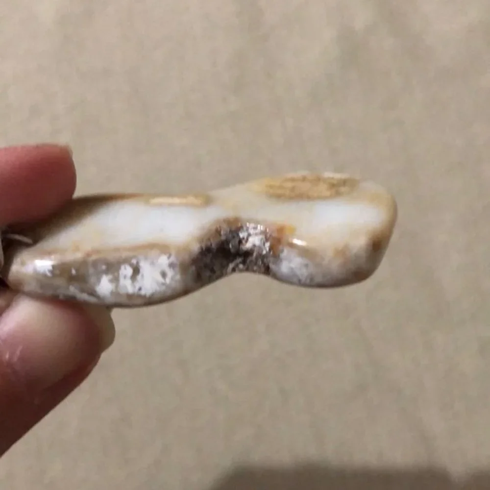 Rough Cut Chalcedony Agate Keychain